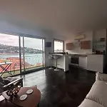 Excellent Location - Sea Views *